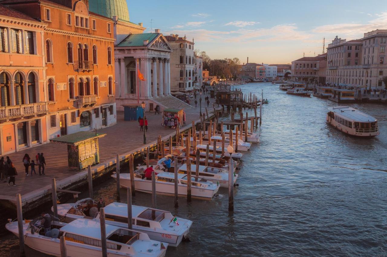 Ca Susanna Near Train Station Venedig